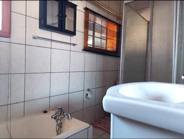 3 Bedroom Property for Sale in South Ridge Northern Cape